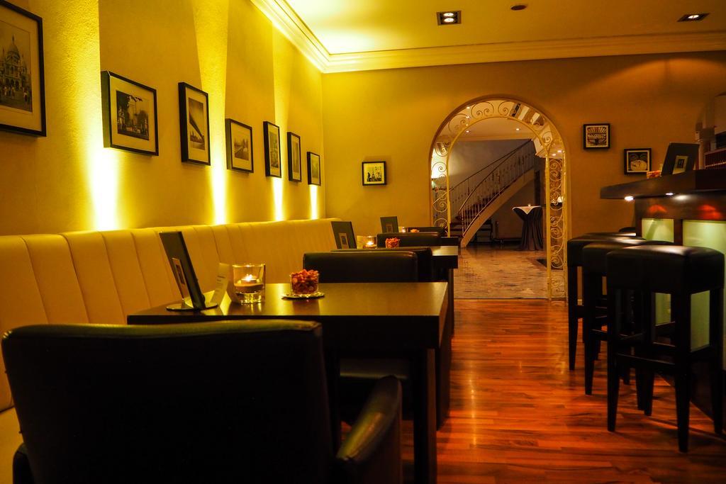 Hotel Stadt Tubingen ภายนอก รูปภาพ