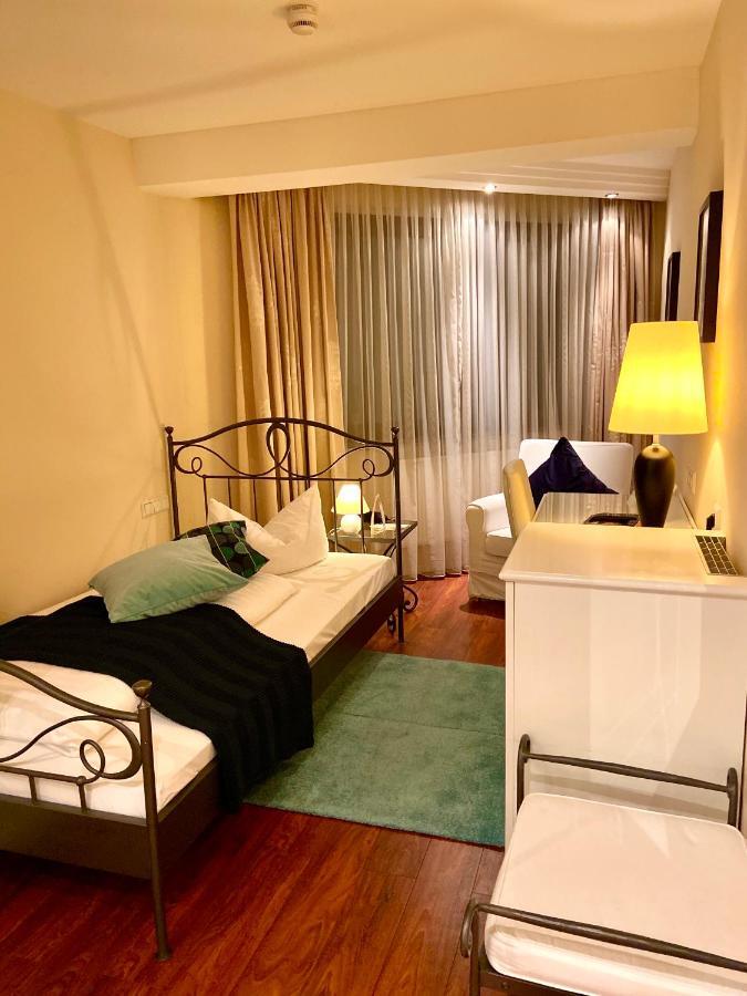 Hotel Stadt Tubingen ภายนอก รูปภาพ